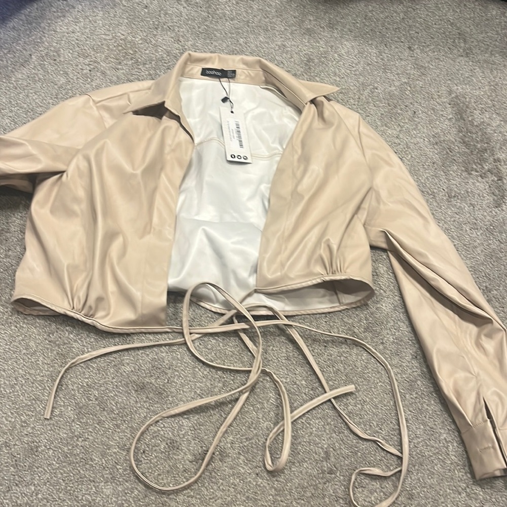 Wrap cropped blazer